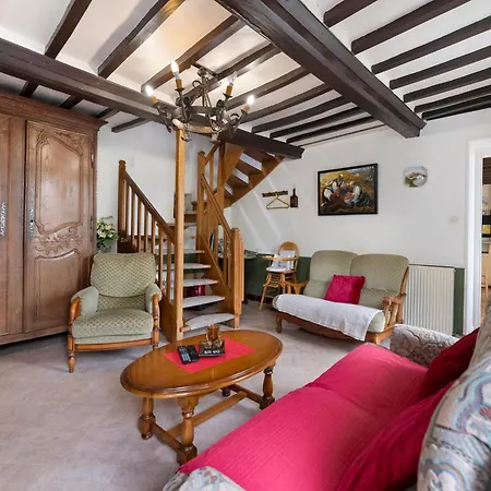 Holiday home De Caractere La Montagne *