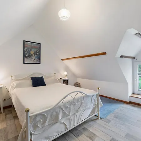 Holiday home De Caractere La Montagne Souleuvre-en-Bocage
